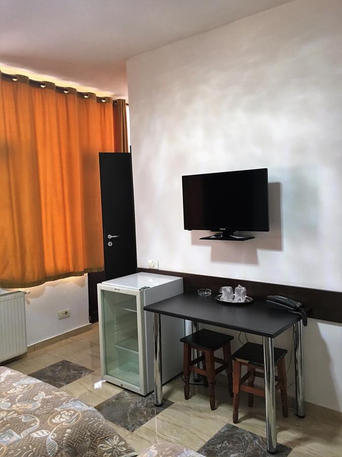 Hotel Taco Βουκουρέστι Εξωτερικό φωτογραφία