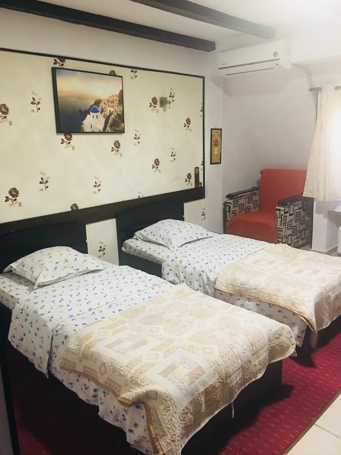 Hotel Taco Βουκουρέστι Εξωτερικό φωτογραφία