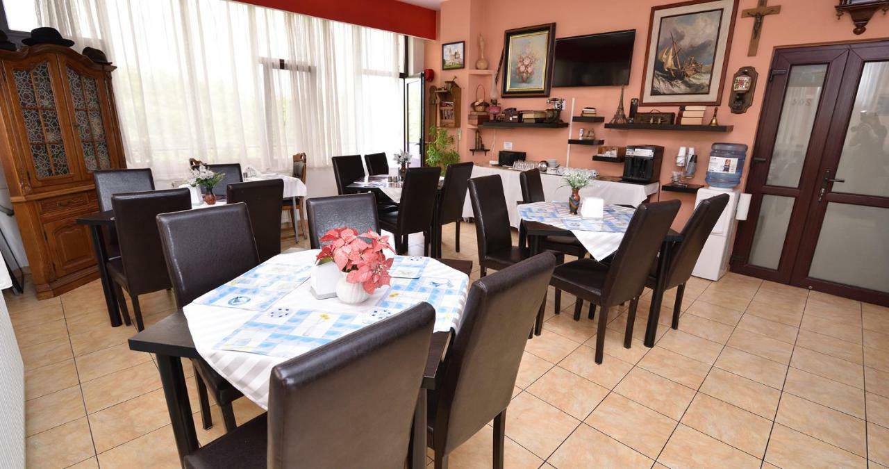 Hotel Taco Βουκουρέστι Εξωτερικό φωτογραφία