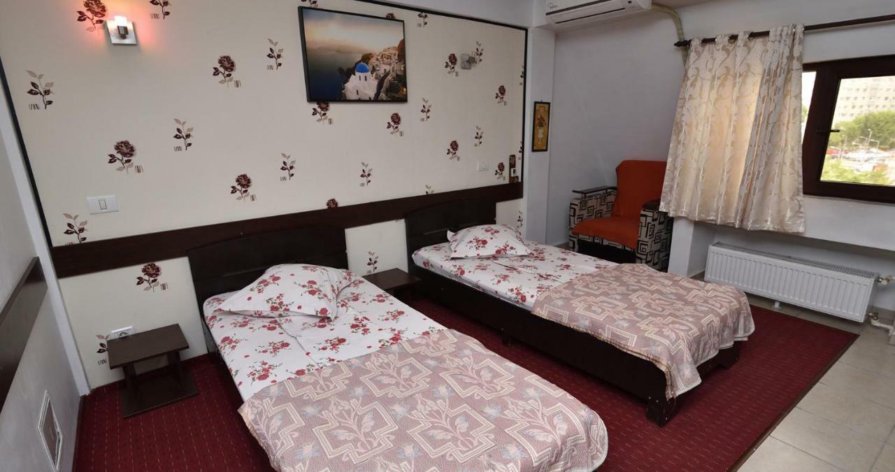 Hotel Taco Βουκουρέστι Εξωτερικό φωτογραφία