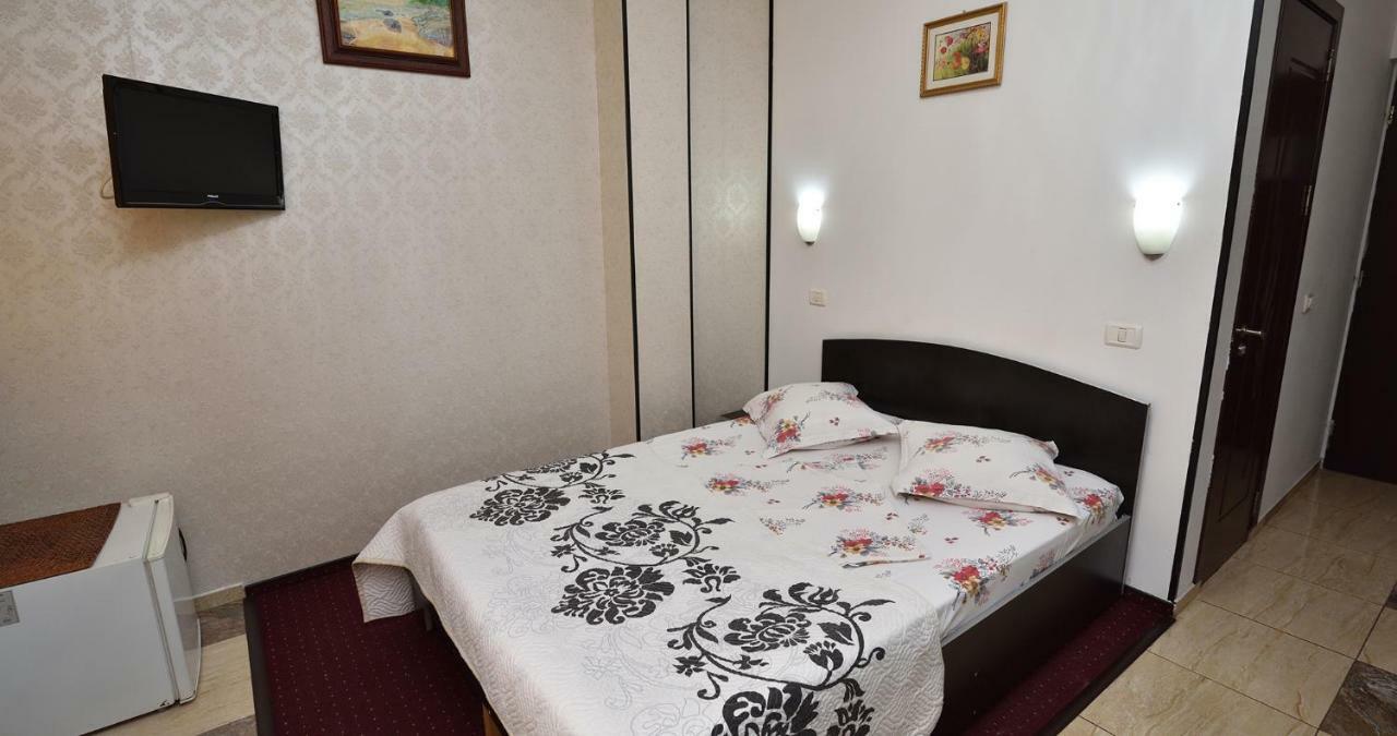 Hotel Taco Βουκουρέστι Εξωτερικό φωτογραφία
