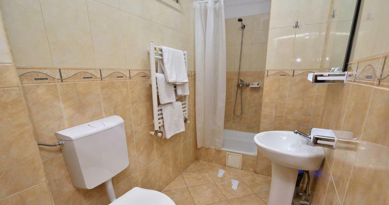 Hotel Taco Βουκουρέστι Εξωτερικό φωτογραφία